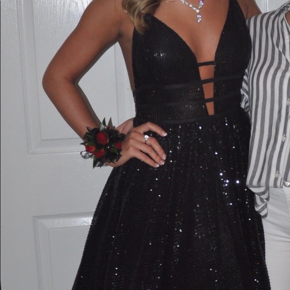 Jovani Dresses & Skirts - Jovani black sequin dress